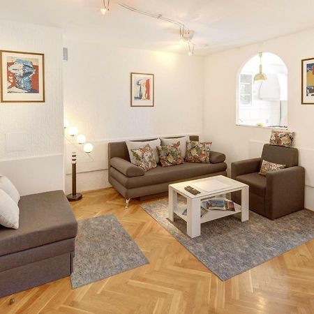 Apartman Osijek Eksteriør billede